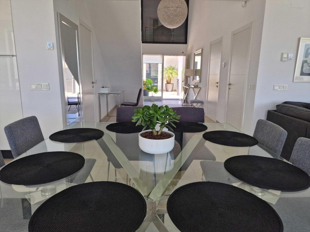 Villa With Sauna Heated Pool And Jardin *